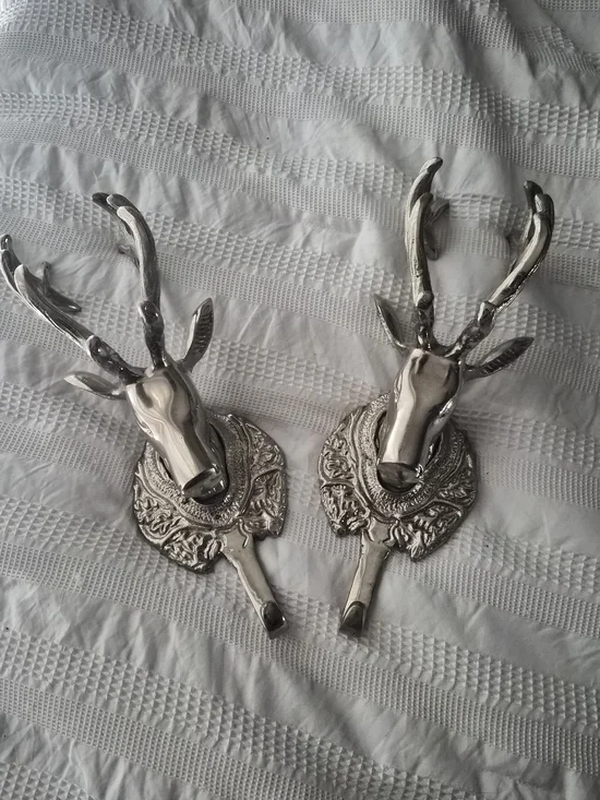 Deer Metal Wall Hooks (Pair)