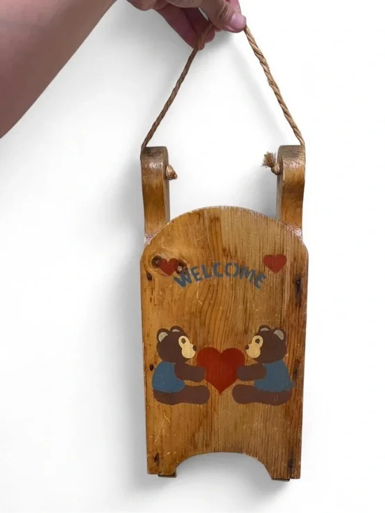 Rustic Wooden 'Welcome' Wall Hanging with Bears - Brown