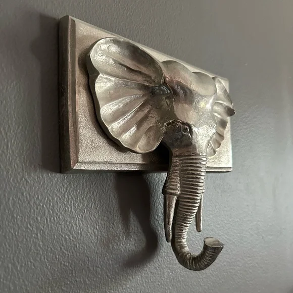 Metal wall hook