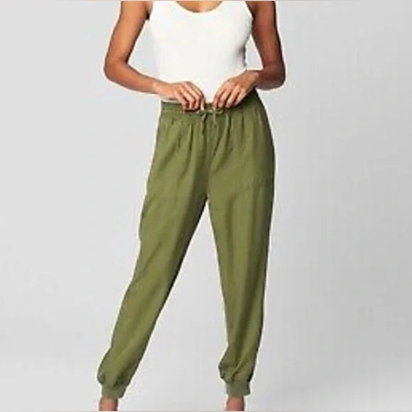 Blank NYC Olive Green Lightweight High-Rise Jogger Pants Size 26