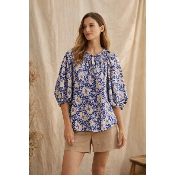 Free People XS Blue‎ Floral Smocked Neck Puff Sleeve Cotton Blouse
