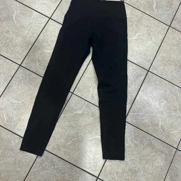 aerie OFFLINE Black High-Rise Hugger Leggings