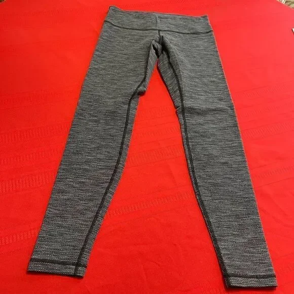 Lululemon Wunder Under Grey Diamond Jacquard Leggings Size 8
