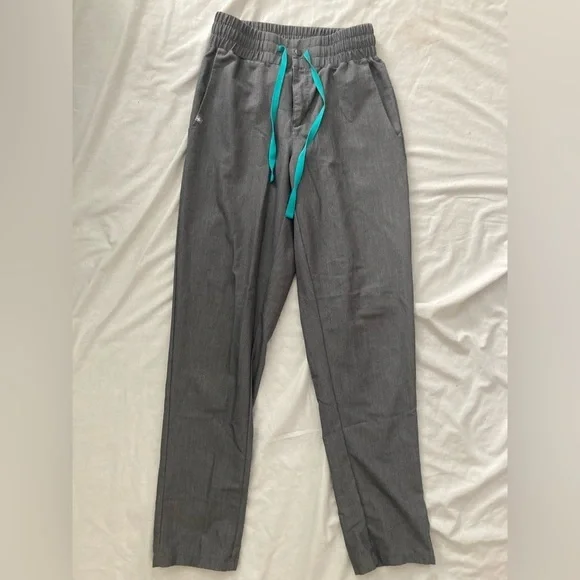Figs Technical Collection High Waisted Graphite Gray Relaxed Fit Scrub Pants XS