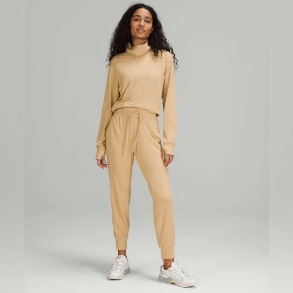Lululemon Ready to Rulu High-Rise Jogger Tan Size 12