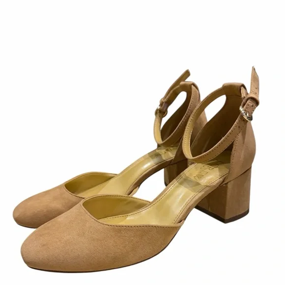 J. Crew‎ Beige Block Heel.