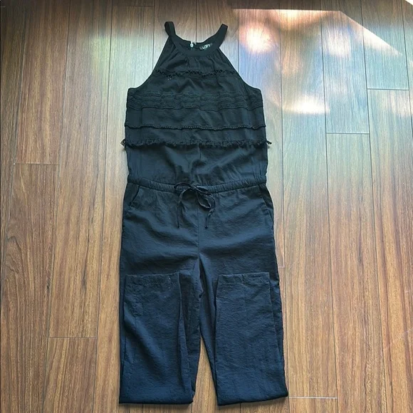 🟢🟢NWOT LOFT Black Halter Jumpsuit with Wide Straps🟢🟢