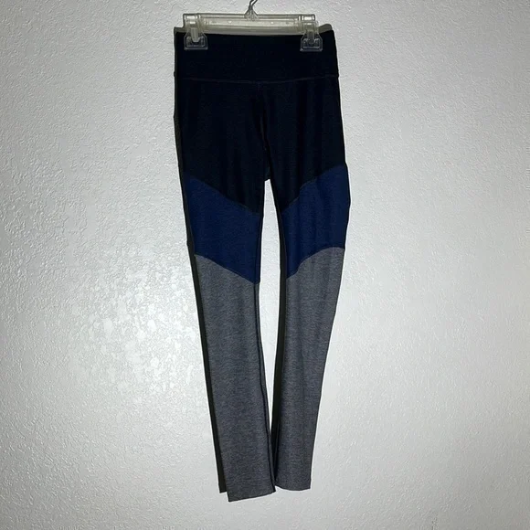 Outdoor voices leggings