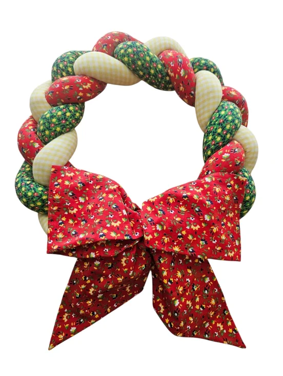 Vintage Handmade Braided Quilted Gingham‎ Fabric Christmas Cottage Granny Wreath
