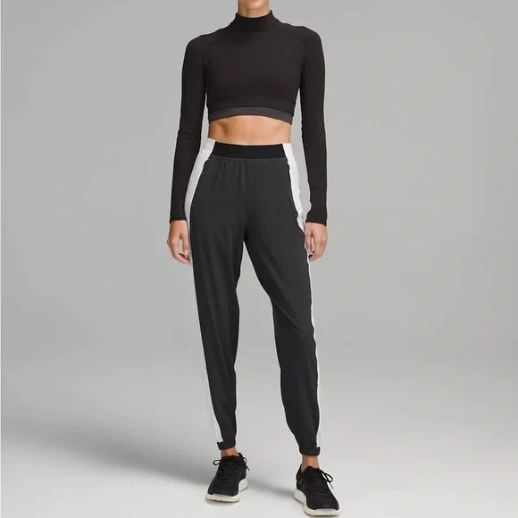 NEW Lululemon High-Rise Jogger