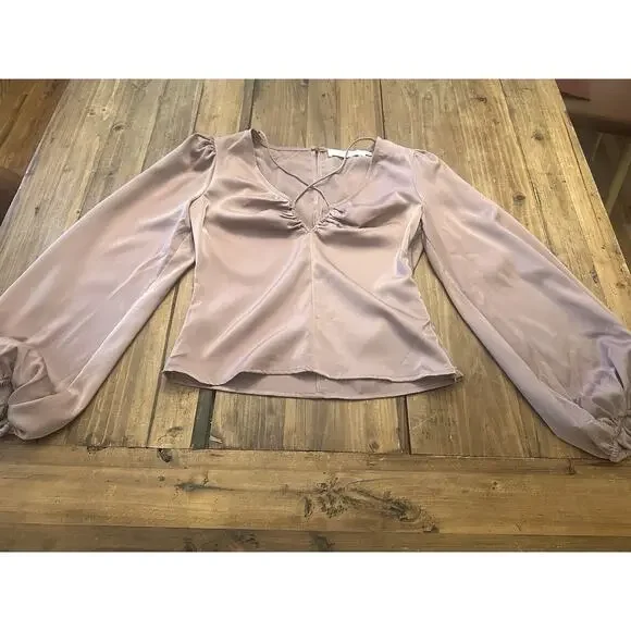 Astr The Label Size XS Champagne Blouse Top Long Puff Sleeve Crop Shirt