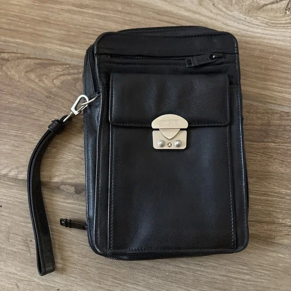 TUMI Black Leather UNISEX Bag Organizer Travel Tote Shoulder Bag LIGHTLY USED