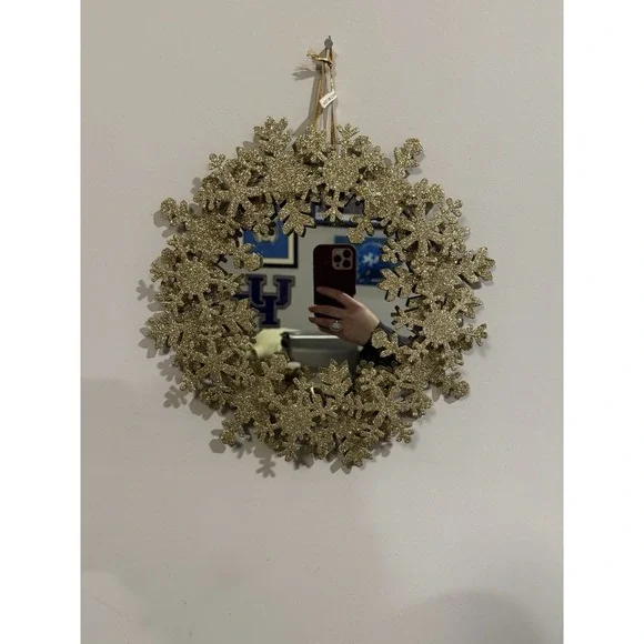 Vintage Unique  Avon Glitter And Gold Holiday Wreath With Mirror‎ In Center