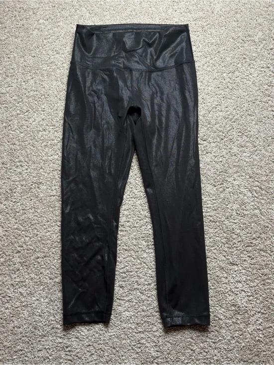 Lululemon Wunder Train High-Rise Crop 23