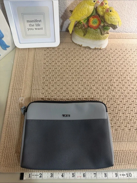 Tumi Two-Tone Gray and Black Toiletry Pouch