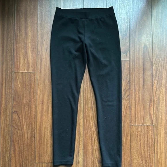 💛💛EUC LOFT Black Ponte Knit Leggings💛💛