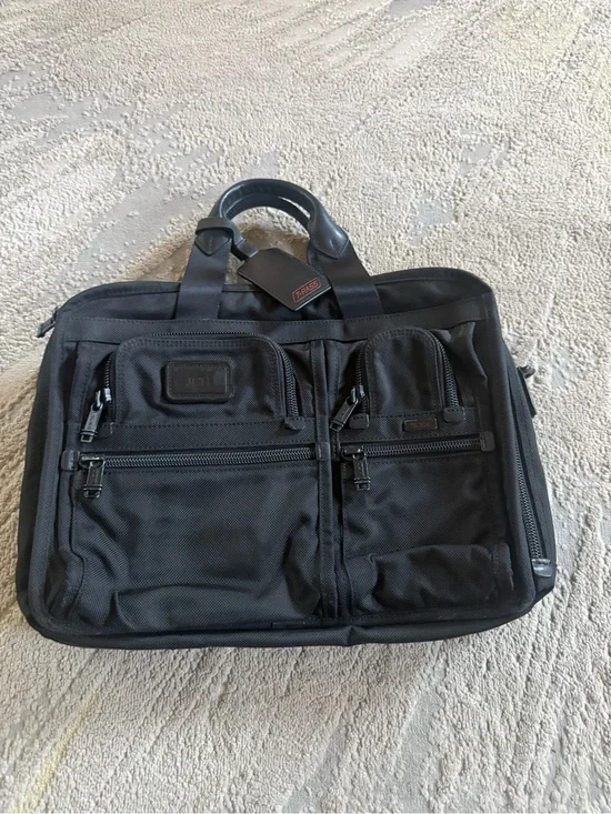 Tumi Alpha 2 T Pass Briefcase 26145DH Black Ballistic Nylon Bag Laptop Sleeve