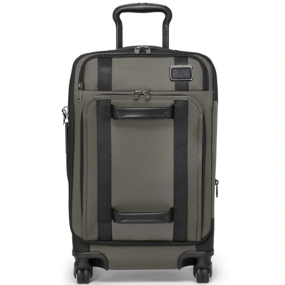 TUMI Merge International Front Lid 4 Wheeled Carry-On