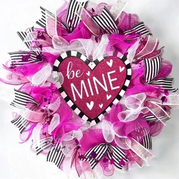 XL- wreath Beautiful Valentine’s Day wreath hand made deco mesh wreath