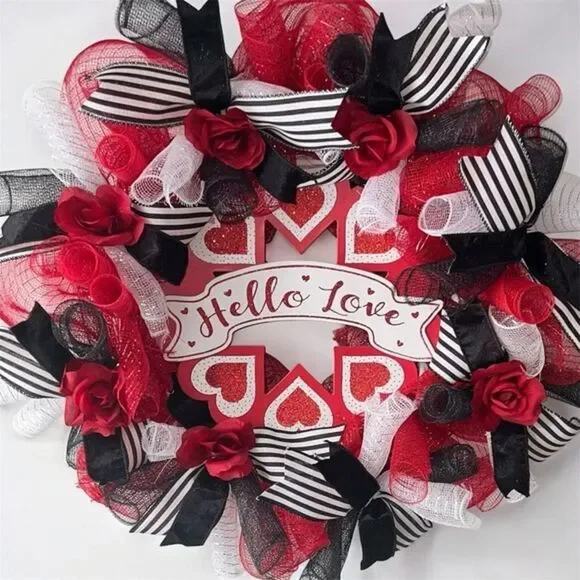 XL- wreath Beautiful Valentine’s Day wreath hand made deco mesh wreath