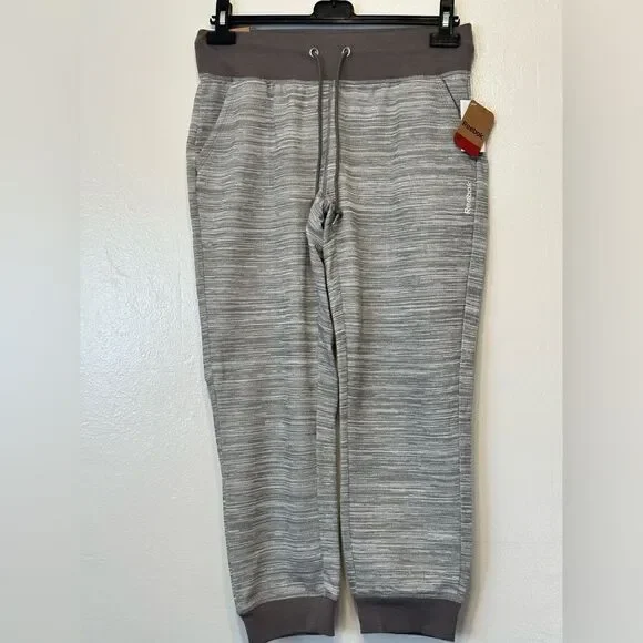 Reebok Women’s cuffed Capri joggers size S/CH, NWT