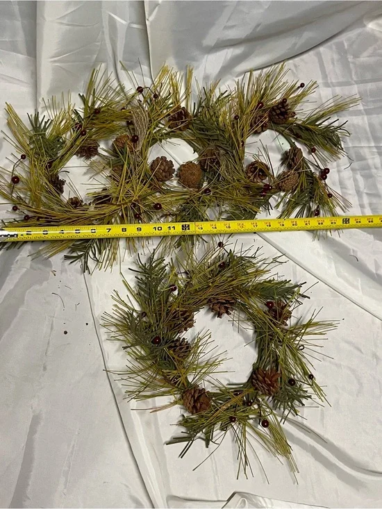 Holiday Pine and Berry Mini Wreaths - Green