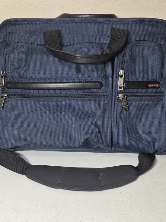 Tumi Navy Blue Expandable Organizer Laptop Briefcase Ballistic Nylon 26114NVOP