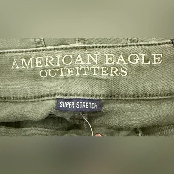 American Eagle Women's AEO Twill X Shorts Skindigo Midi Low Rise Super Stretch 2