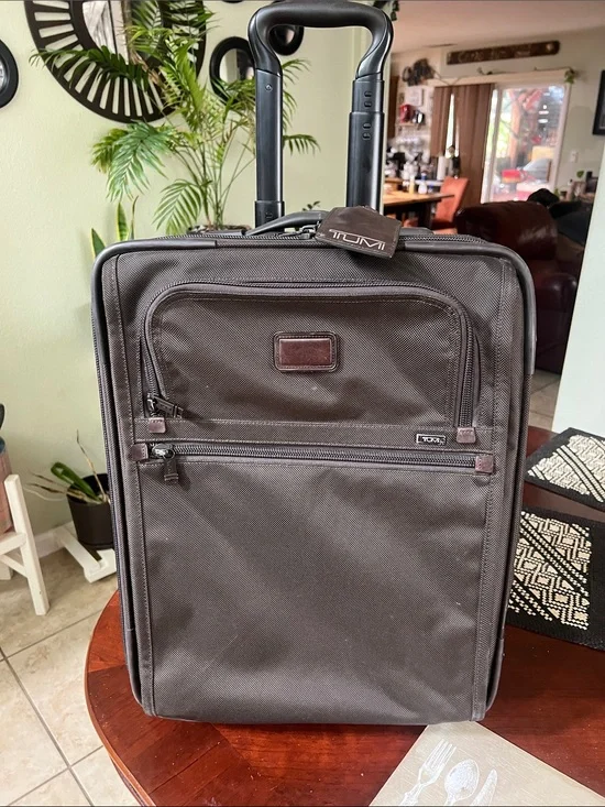Tumi Brown 2 Wheeled Carry-On with Telescoping Handle. Pre-owned.