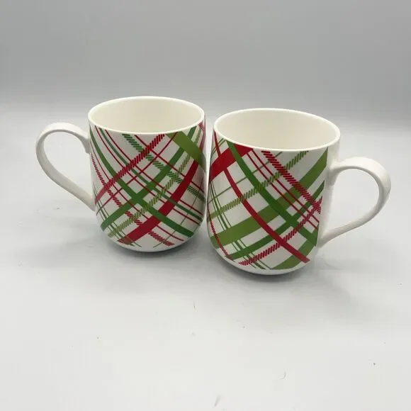 Crate & Barrel Red & Green Plaid Christmas Holiday Cups Mugs ~ Set of 2