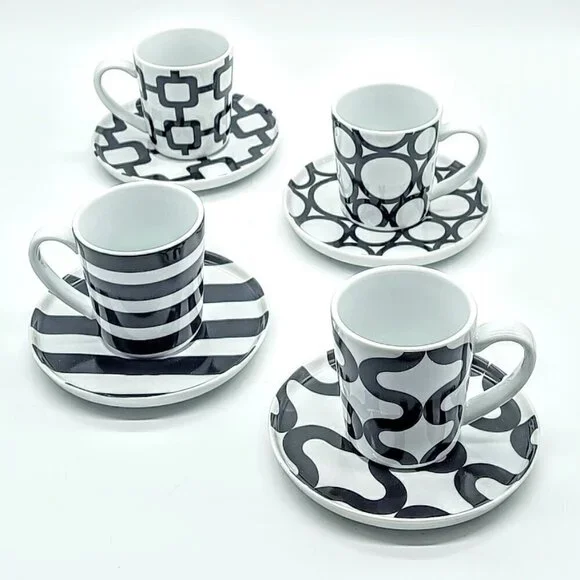 Crate & Barrel Demitasse Porcelain Espresso Cup Saucer 8-Pc Set
