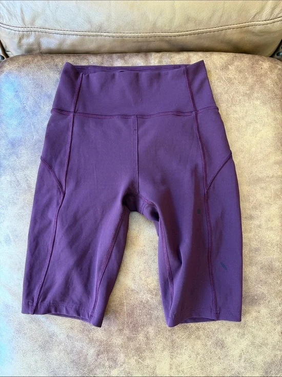 Lululemon In Movement Bike Short Sz 2 Garnet Maroon 2050