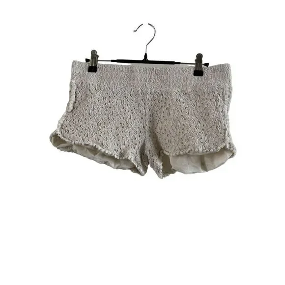 Aqua cream lace shorts XS
