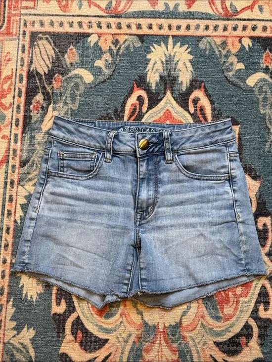 American Eagle Outfitters Light Wash Denim Jean Shorts