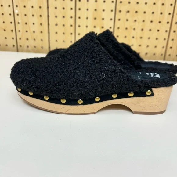 J.Crew Sherpa Black Clogs