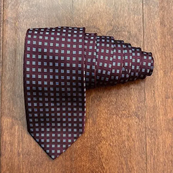 Giulia Visconti 100% Silk Woven Tie in Burgundy and Blue, Made in Italy