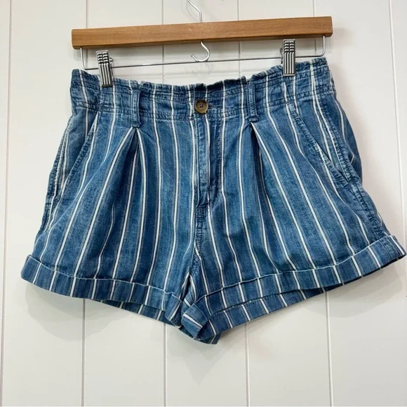American Eagle Women’s High Rise Blue White Striped Denim Shorts Size 4 Small