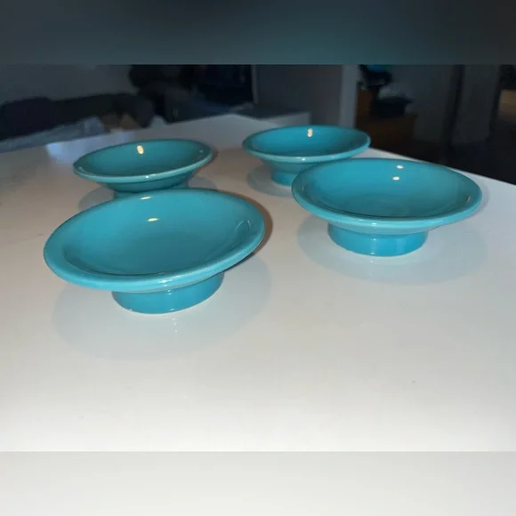6 Crate & barrel aqua cupcake pedestals. Really festive way to serve cupcakes