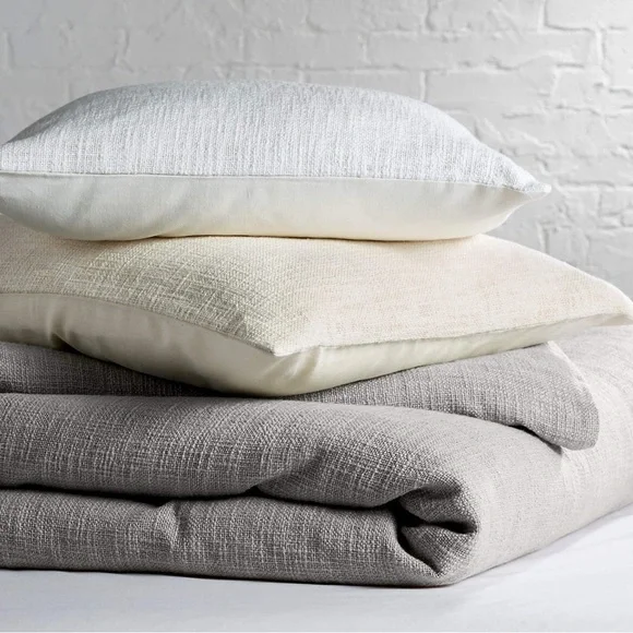 Crate & Barrel Lindstrom Cotton Grey Standard Sham Standart 20”x 26” Set of 2‎