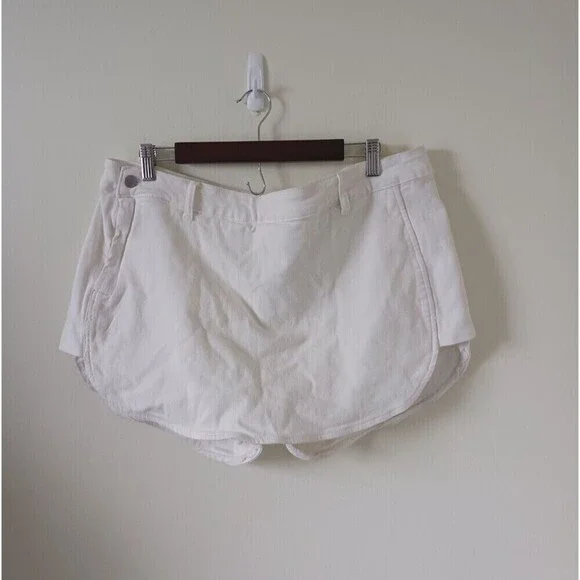 NWT Shein Skort SXY Curve Denim Side Zip Casual Ivory Size 3XL‎