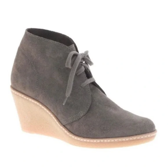 EUC J. Crew Gray Chukka Wedge Suede Boot Size 7