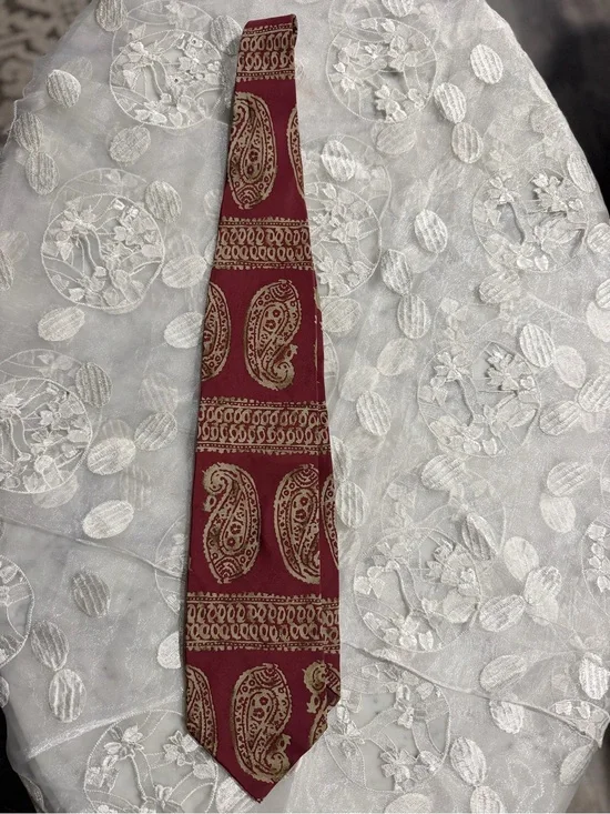 Giorgio Armani Red and Gold Paisley Silk Tie