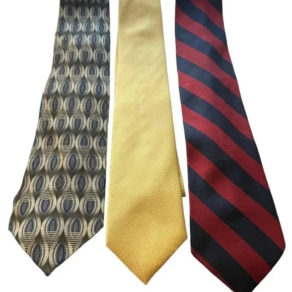 IZOD, Tommy Hilfiger, Alexander Julian trio of ties in excellent condition