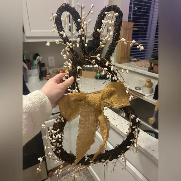 Hobby Lobby Rustic Bunny Wreath with Burlap Bow