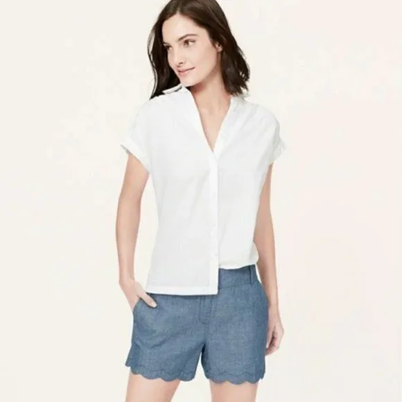 LOFT Scallop Hem Chambray Riviera Short