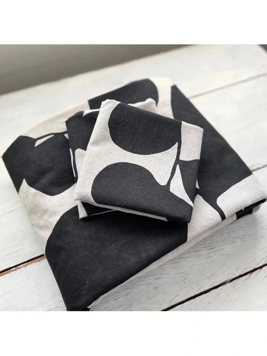 CRATE & BARREL Full/Queen Duvet Cover & 2 Std. Shams Flax Linen Botanical Black