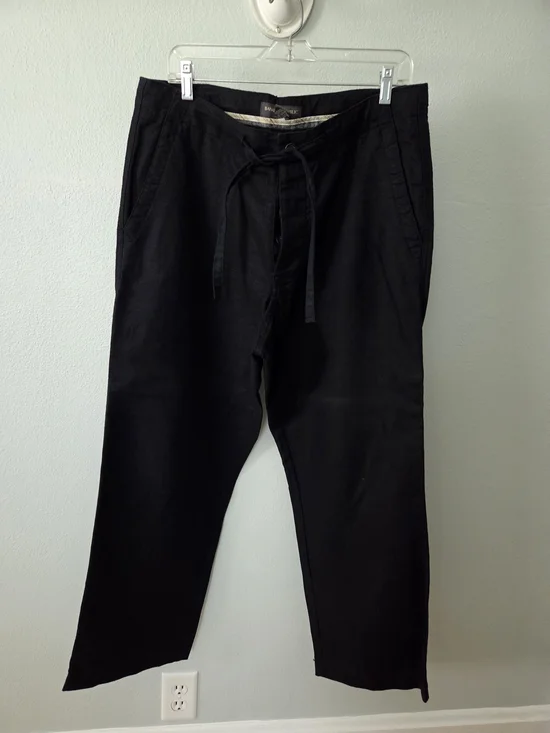 Banana Republic Men's Black Linen Pants.