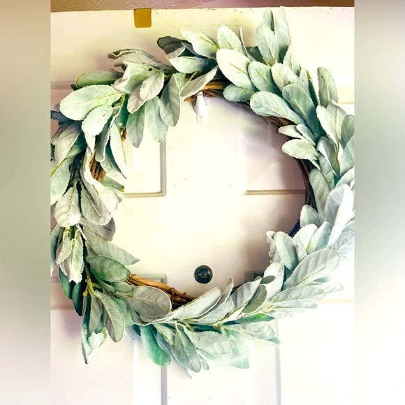 *Frosted Lamb’s Ear Wreath