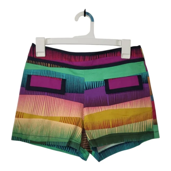 💕Trina Turk Corbin Colorful Shorts Front Pockets Womens Size 2‎