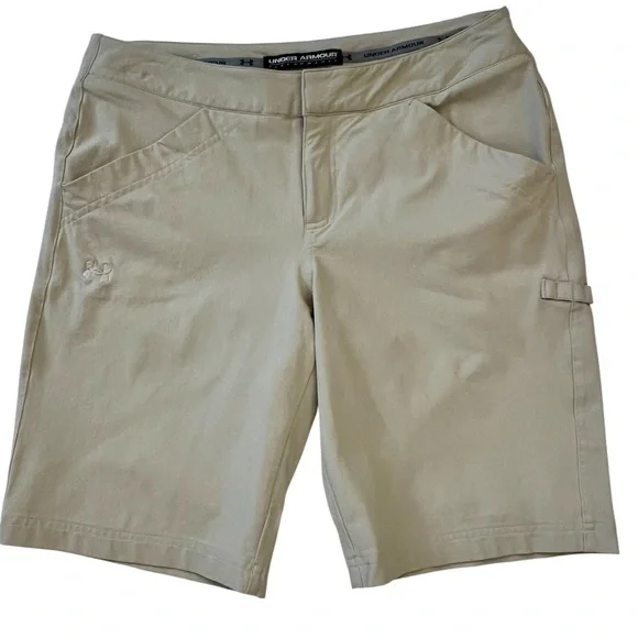 Under Armour Women’s Tan Golf Shorts Stretch Size 6